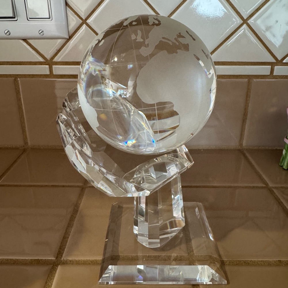Vintage Modernist Spinning Crystal World Globe Sculpture Silver Desk Decor 8"
